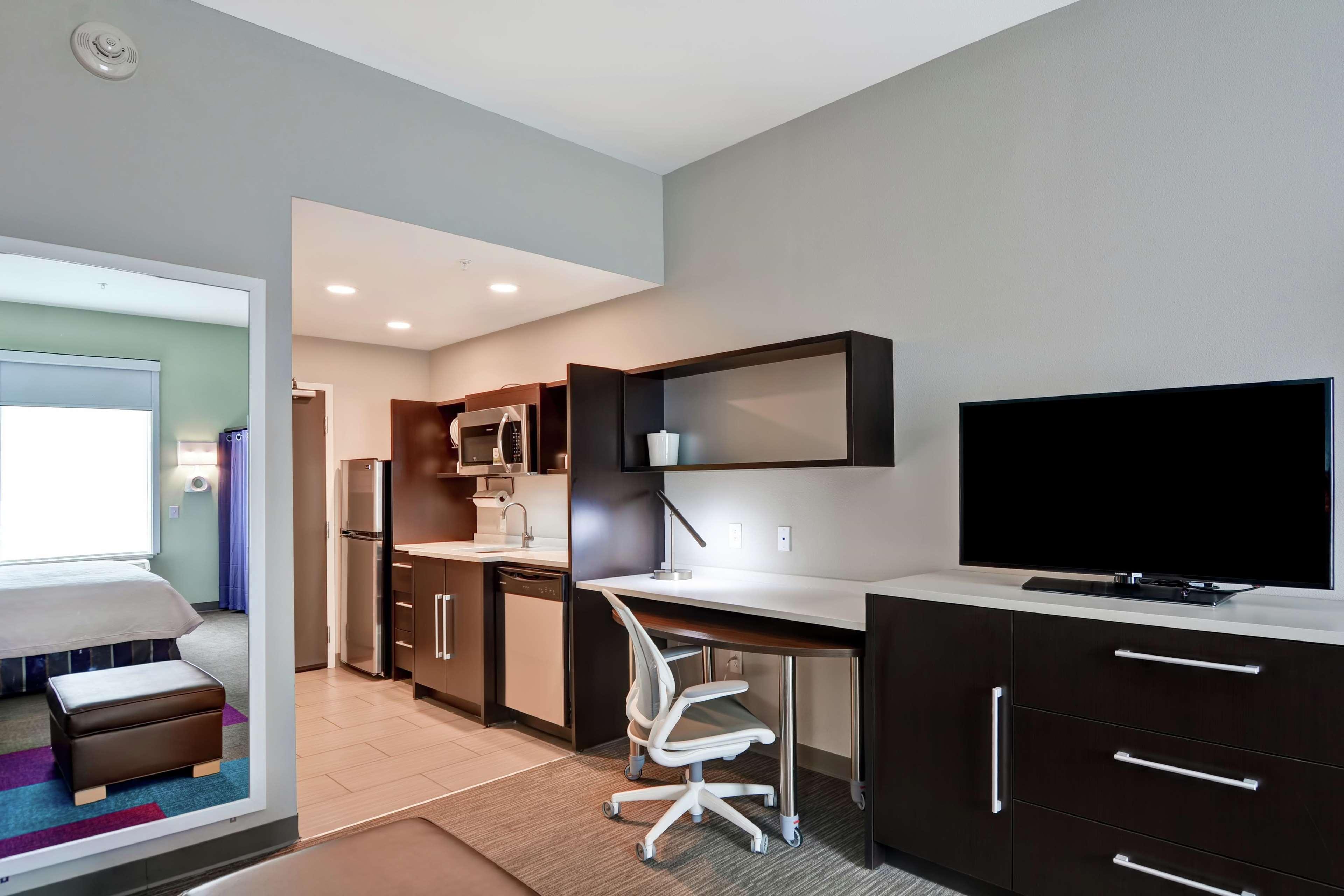 Home2 Suites Pensacola I-10 At North Davis Hwy Екстер'єр фото
