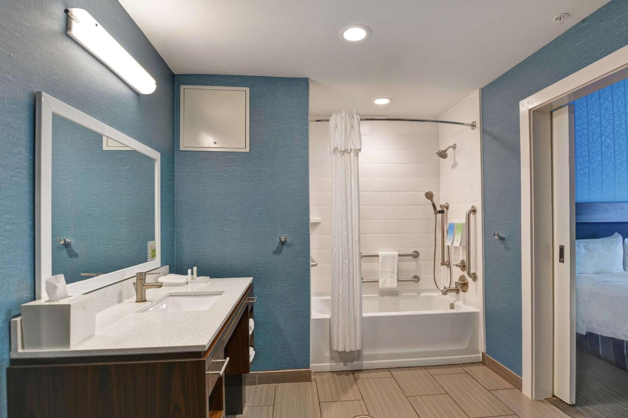 Home2 Suites Pensacola I-10 At North Davis Hwy Екстер'єр фото