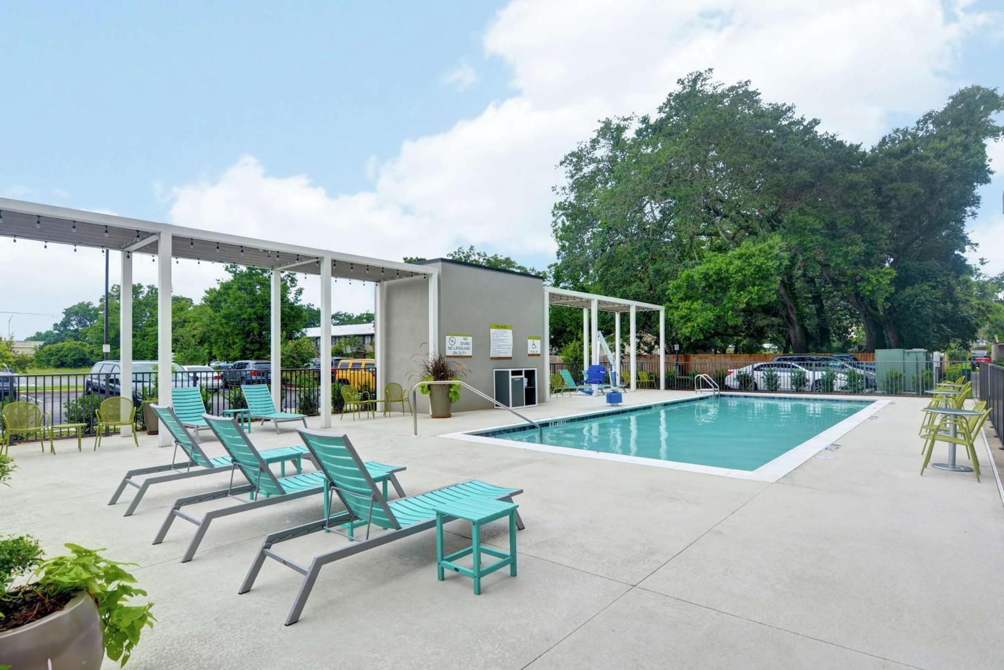 Home2 Suites Pensacola I-10 At North Davis Hwy Екстер'єр фото